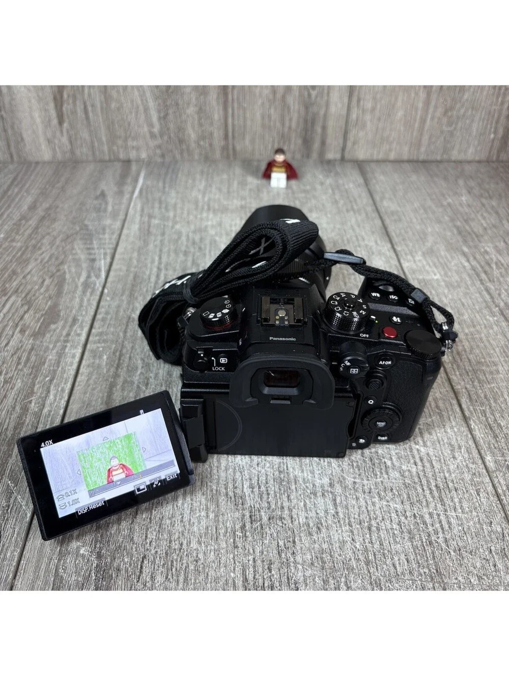 Panasonic Lumix GH6 25.2MP Mirrorless Camera Body Bundle Batteries & Charger